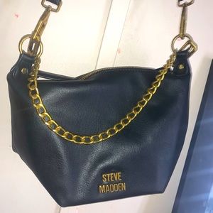 Black purse by Steve Madden